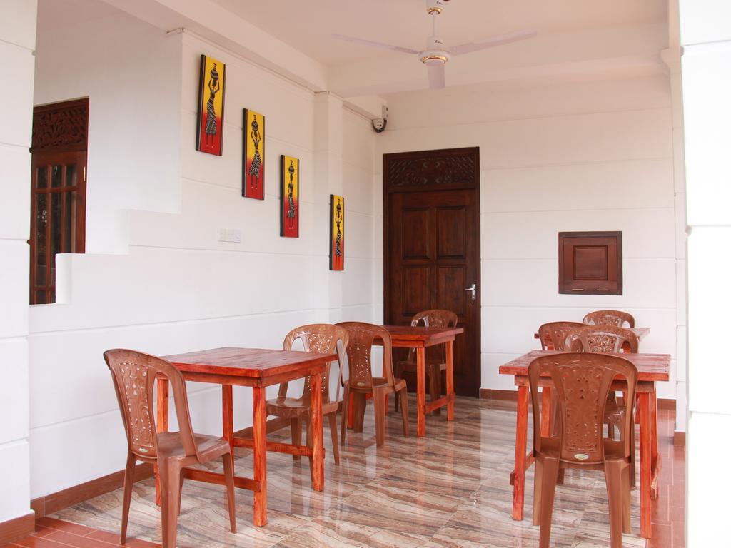 Sun Rest Mirissa Hotel Banduramulla Екстериор снимка