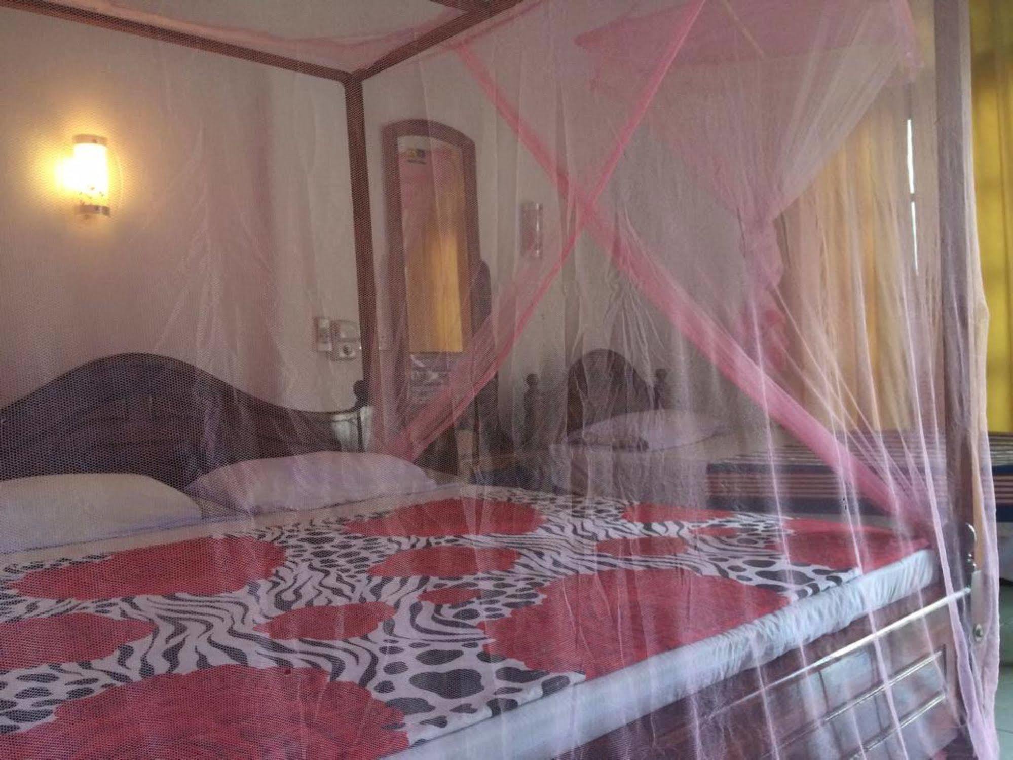 Sun Rest Mirissa Hotel Banduramulla Екстериор снимка