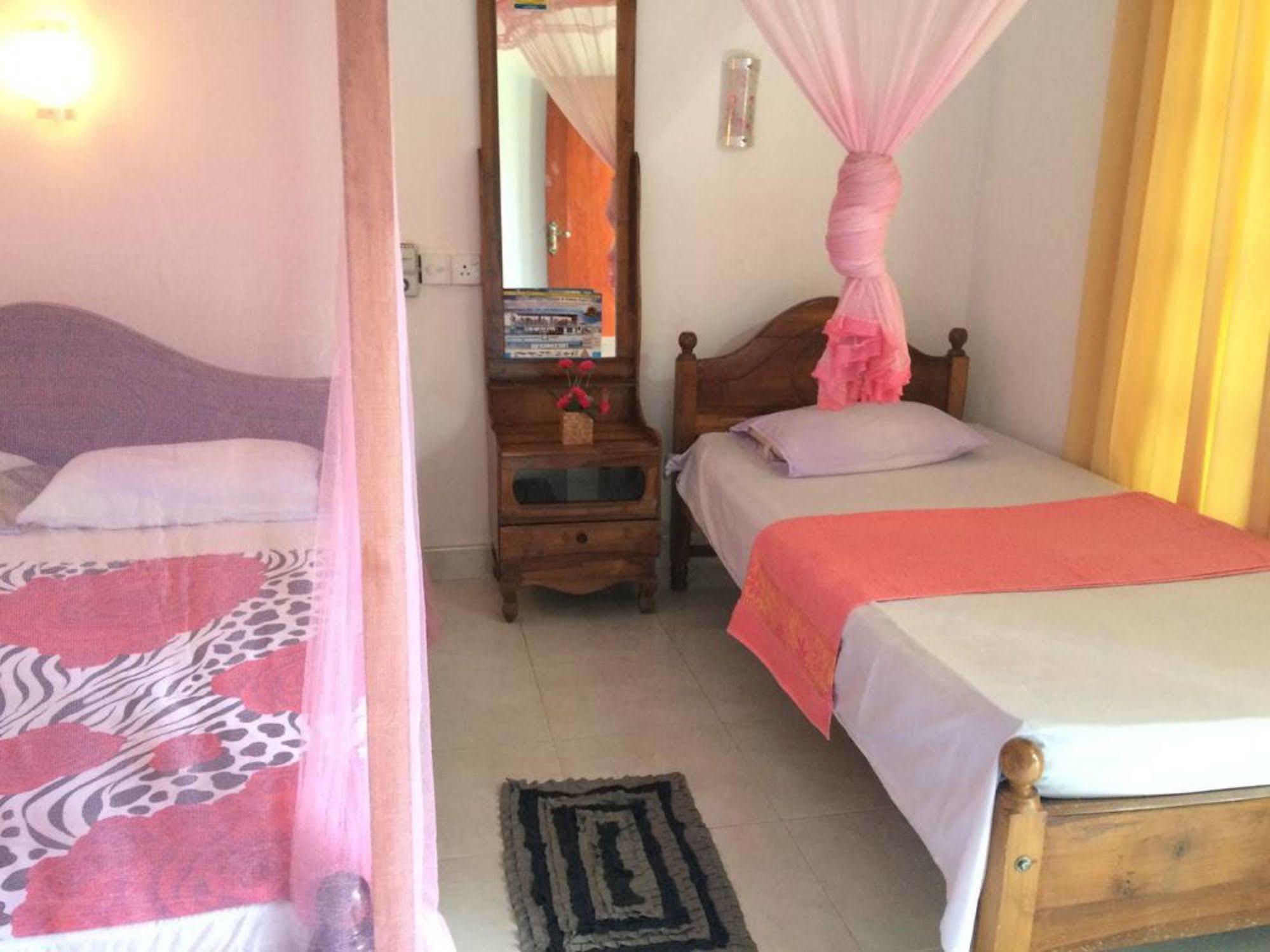 Sun Rest Mirissa Hotel Banduramulla Екстериор снимка